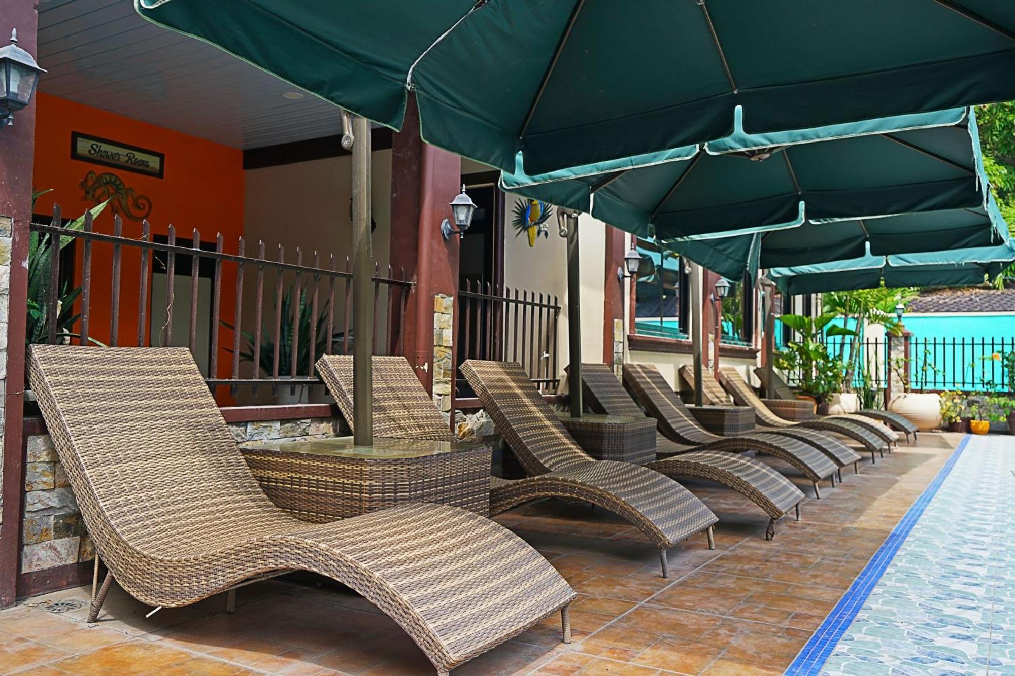 Bella Vista Resort Naguilian المظهر الخارجي الصورة